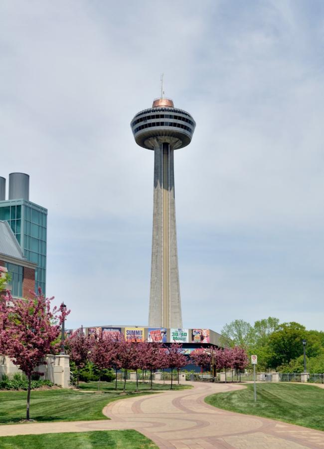 Ramada By Wyndham Niagara Falls/Fallsview Hotel Exterior foto